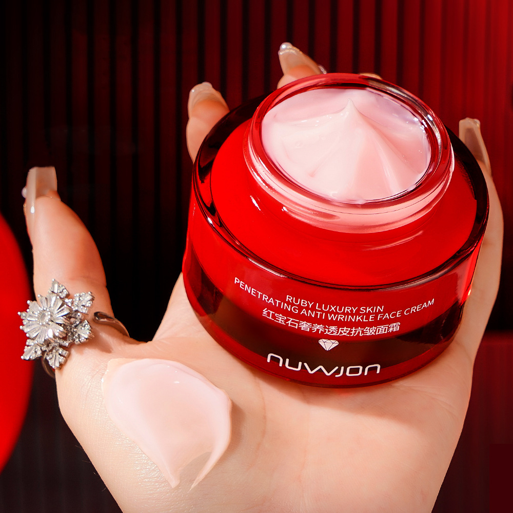 Ruby Luxury Skin Penetrating A - Luxury Skincare & Spa incelemesi ve fiyatı