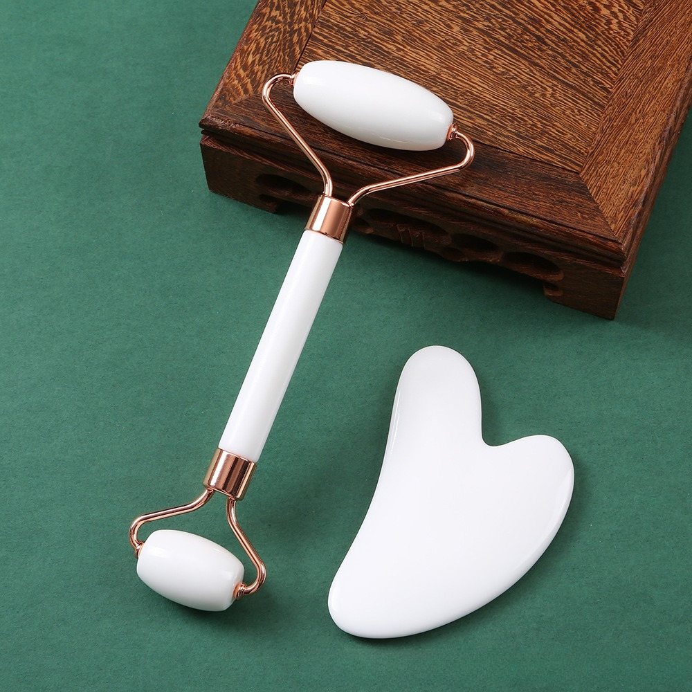 Rose Quartz Facial Massager -  - Luxury Rose Skincare incelemesi ve fiyatı